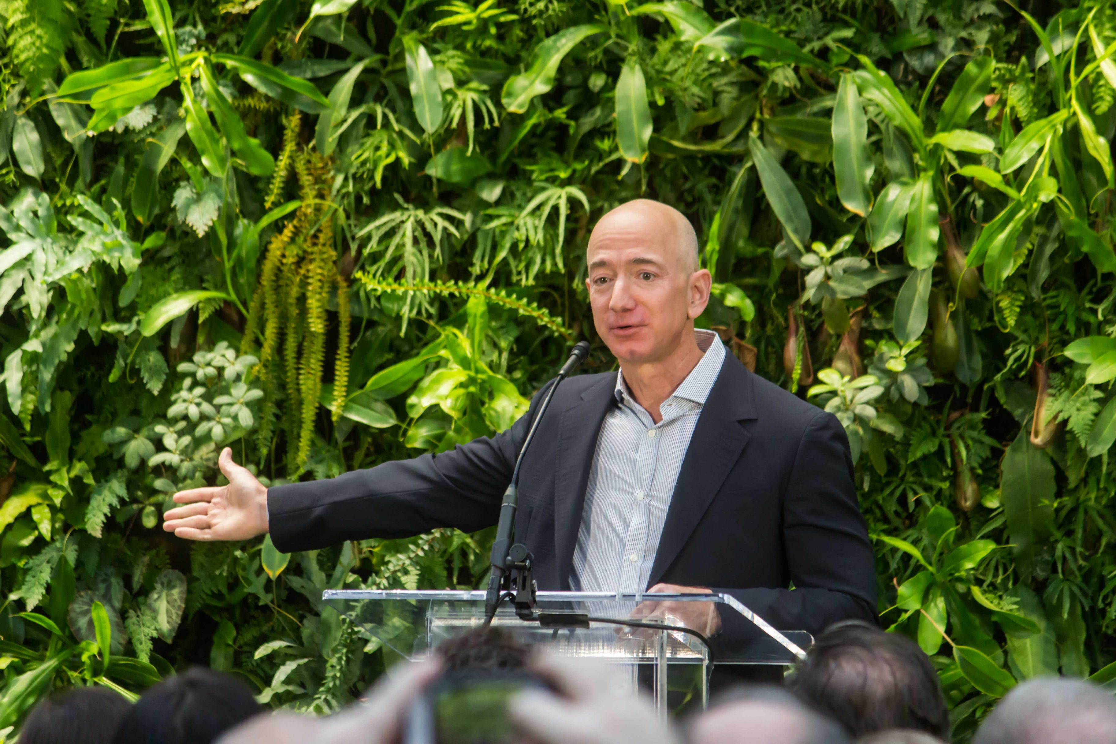 Джефф Безос на торжественном открытии Amazon Spheres в Сиэтле