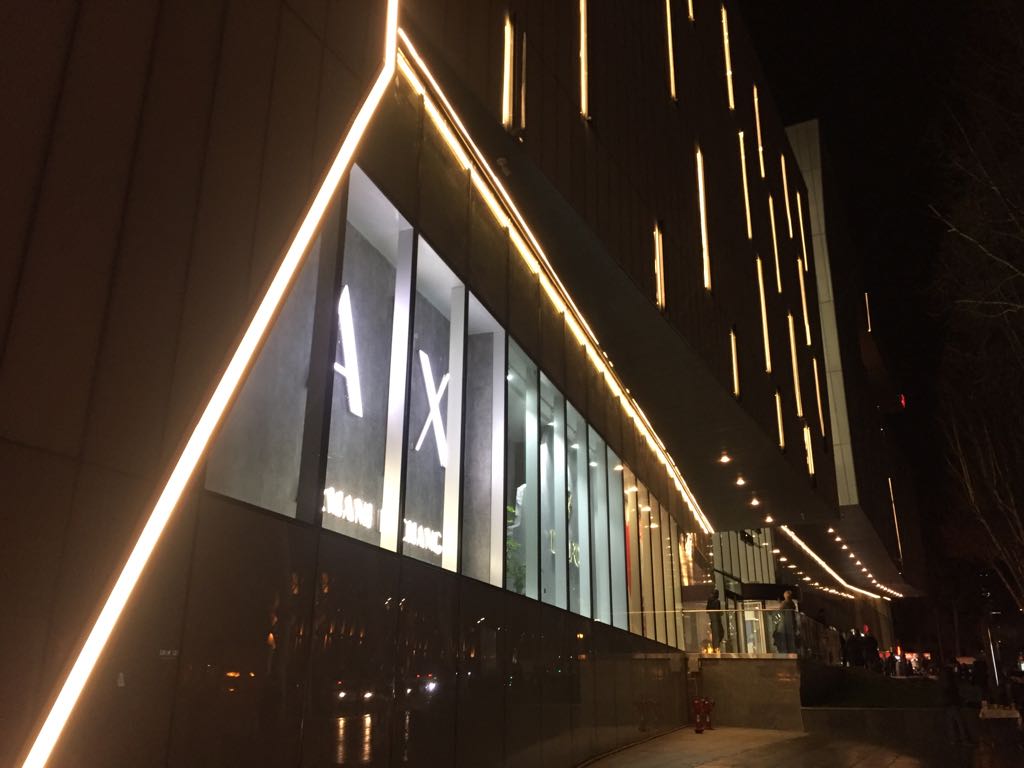 Галерея Тбилиси (Galleria Tbilisi) Галерея Тбилиси (Galleria Tbilisi)