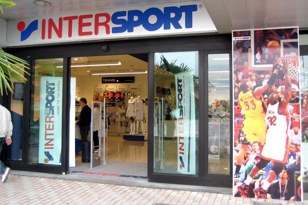 Магазин спортивных товаров «Intersport»