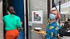 Рестораны и ТРК Петербурга 21 июля 2020 года разместили плакаты Я/МЫ хотим работать сегодня. Бизнес был закрыт 28 марта из-за пандемии коронавируса.