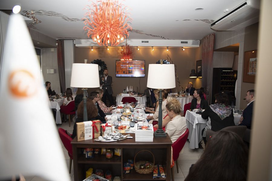 Круглый стол организованный  MarketMedia на тему «Маркетинг гостиничных услуг»