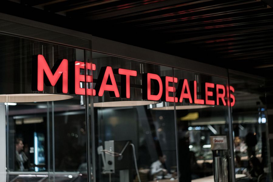 Meat Dealers — ресторан и магазин в «Депо»